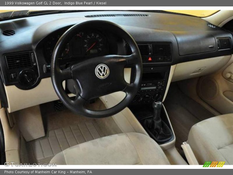 Indigo Blue Pearl / Kiesel 1999 Volkswagen Golf GL 2 Door