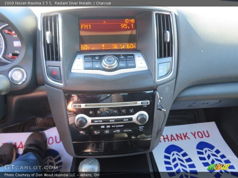 Radiant Silver Metallic / Charcoal 2009 Nissan Maxima 3.5 S