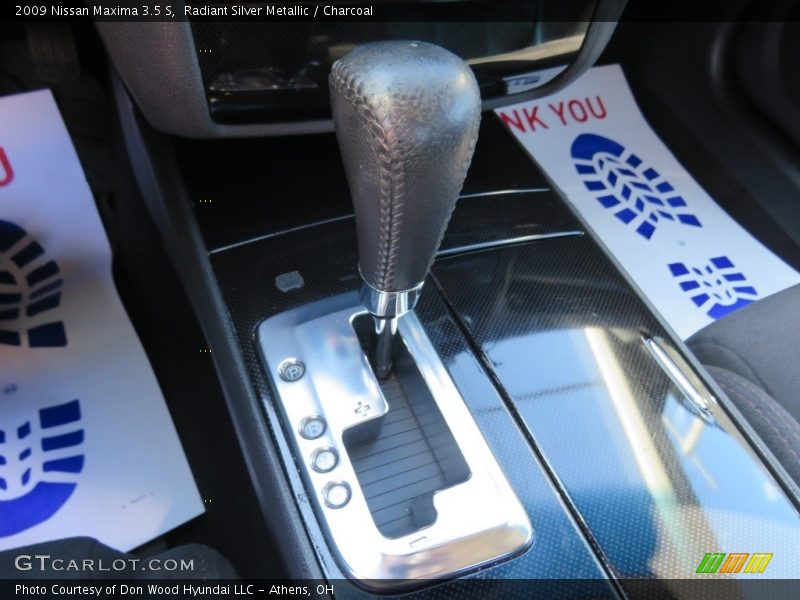 Radiant Silver Metallic / Charcoal 2009 Nissan Maxima 3.5 S