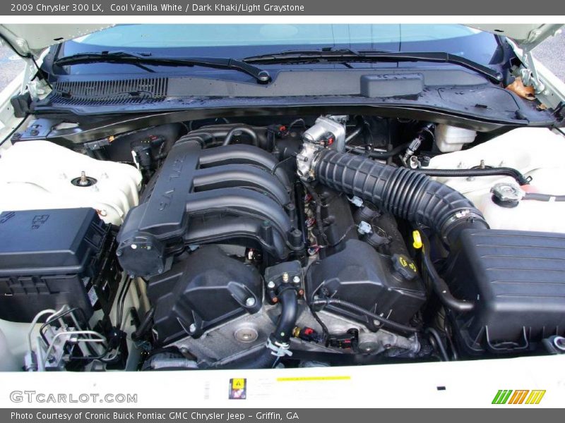 Cool Vanilla White / Dark Khaki/Light Graystone 2009 Chrysler 300 LX