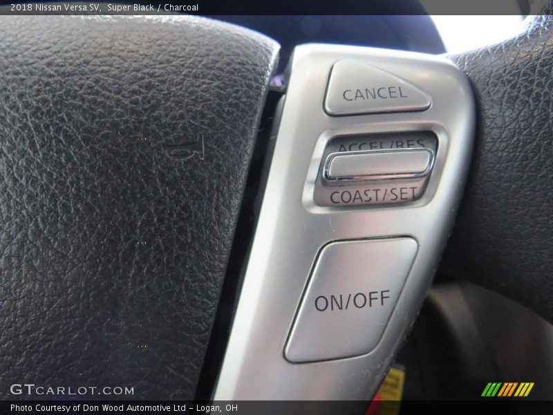 Super Black / Charcoal 2018 Nissan Versa SV