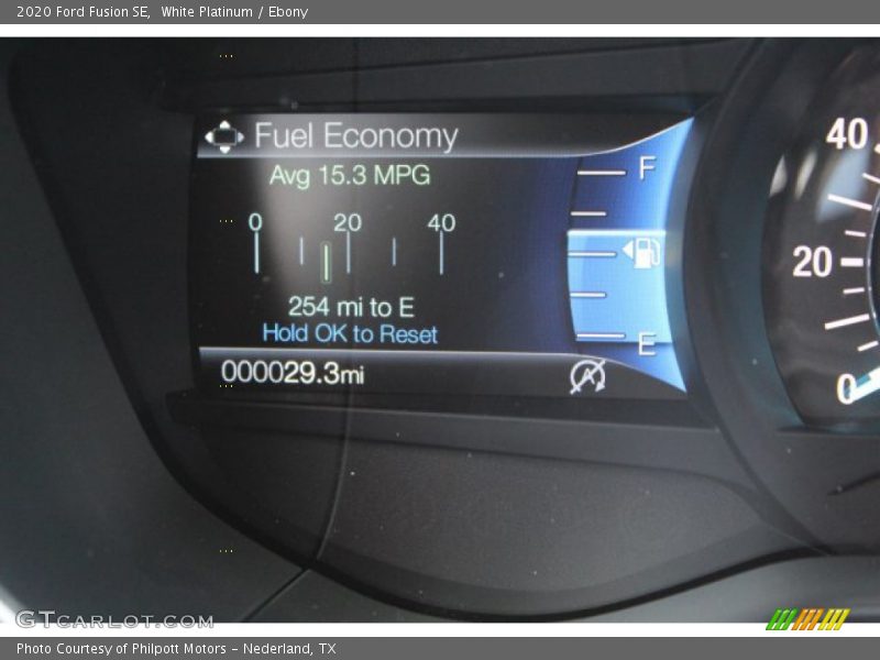 White Platinum / Ebony 2020 Ford Fusion SE