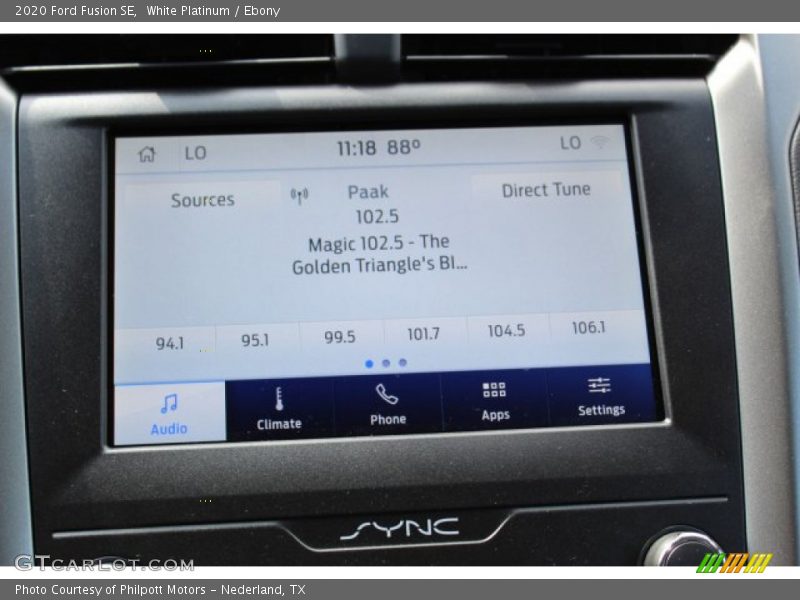 White Platinum / Ebony 2020 Ford Fusion SE