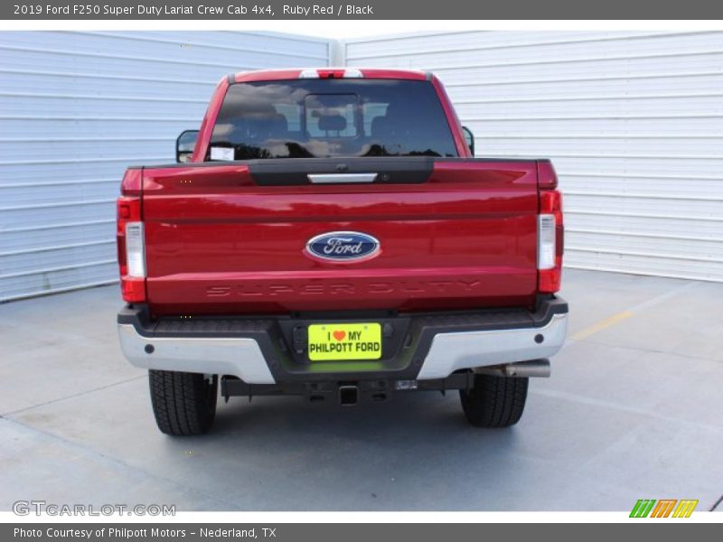 Ruby Red / Black 2019 Ford F250 Super Duty Lariat Crew Cab 4x4