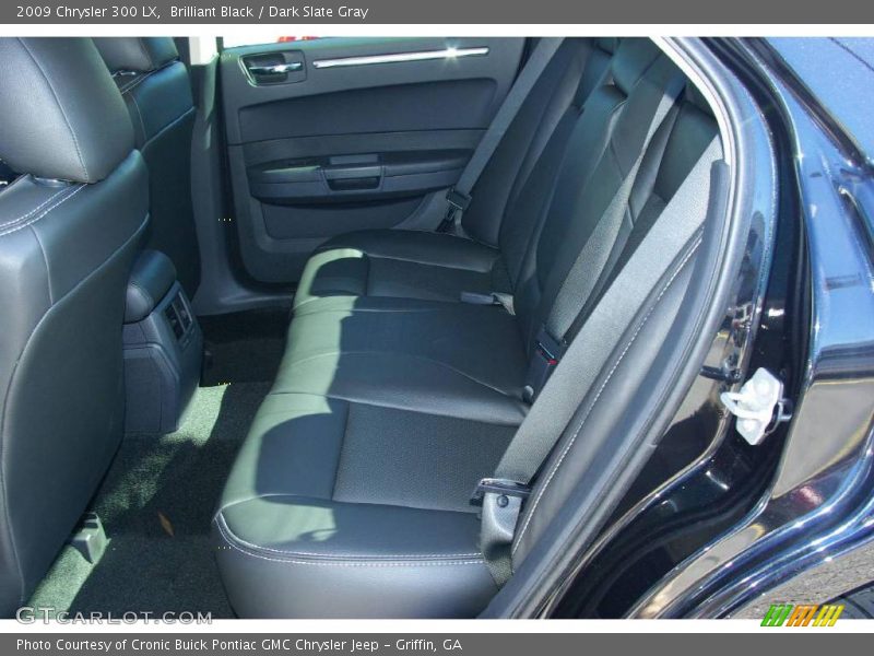 Brilliant Black / Dark Slate Gray 2009 Chrysler 300 LX