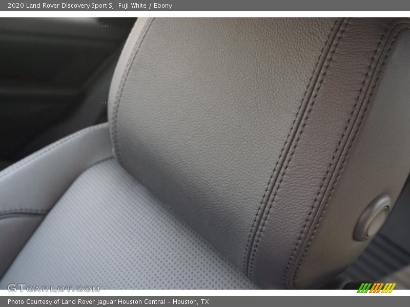 Fuji White / Ebony 2020 Land Rover Discovery Sport S