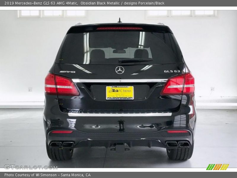 Obsidian Black Metallic / designo Porcelain/Black 2019 Mercedes-Benz GLS 63 AMG 4Matic