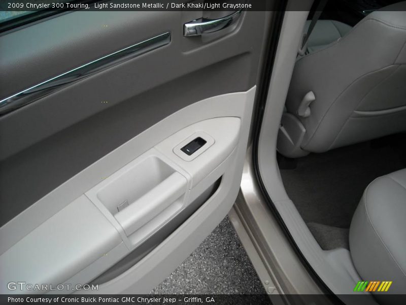 Light Sandstone Metallic / Dark Khaki/Light Graystone 2009 Chrysler 300 Touring