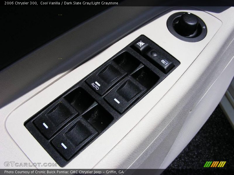 Cool Vanilla / Dark Slate Gray/Light Graystone 2006 Chrysler 300