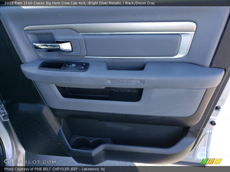 Bright Silver Metallic / Black/Diesel Gray 2019 Ram 1500 Classic Big Horn Crew Cab 4x4