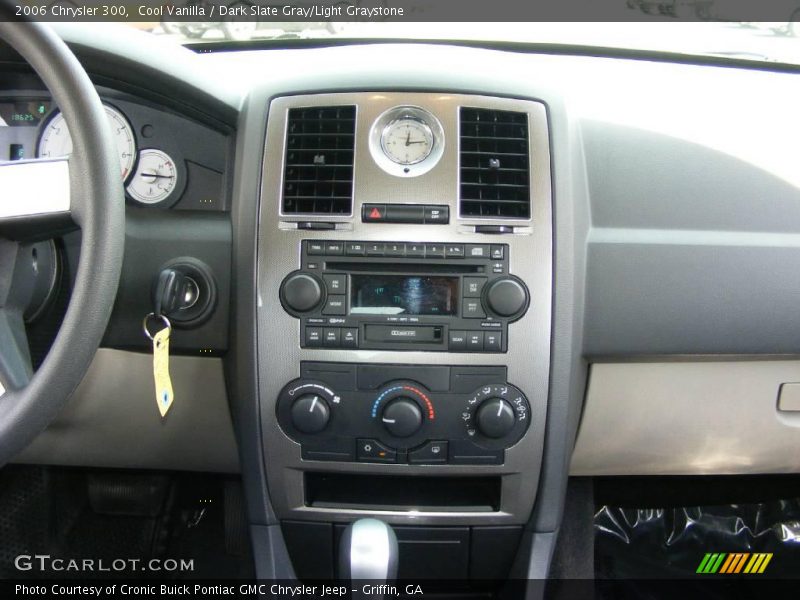 Cool Vanilla / Dark Slate Gray/Light Graystone 2006 Chrysler 300