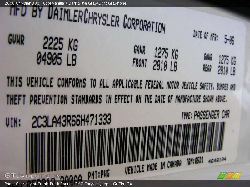 Cool Vanilla / Dark Slate Gray/Light Graystone 2006 Chrysler 300