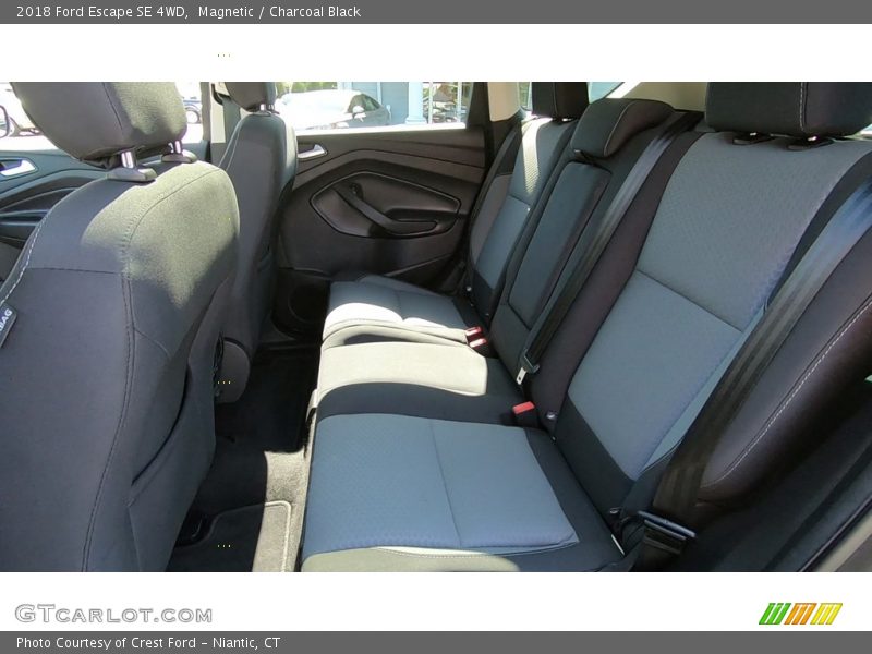 Magnetic / Charcoal Black 2018 Ford Escape SE 4WD
