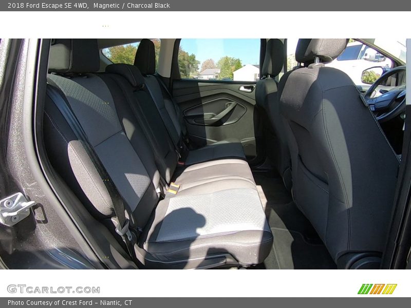 Magnetic / Charcoal Black 2018 Ford Escape SE 4WD