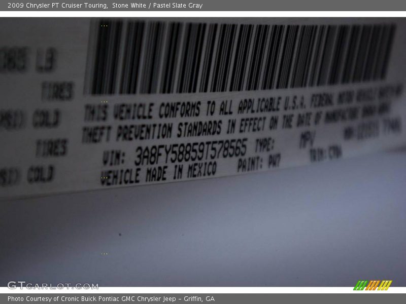 Stone White / Pastel Slate Gray 2009 Chrysler PT Cruiser Touring