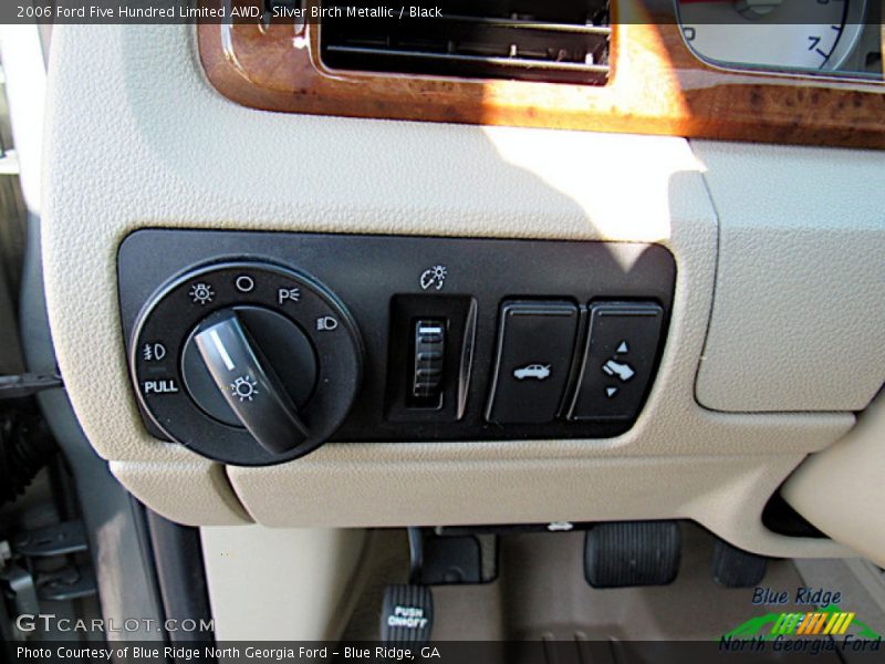 Silver Birch Metallic / Black 2006 Ford Five Hundred Limited AWD