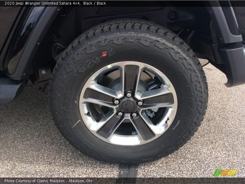 Black / Black 2020 Jeep Wrangler Unlimited Sahara 4x4
