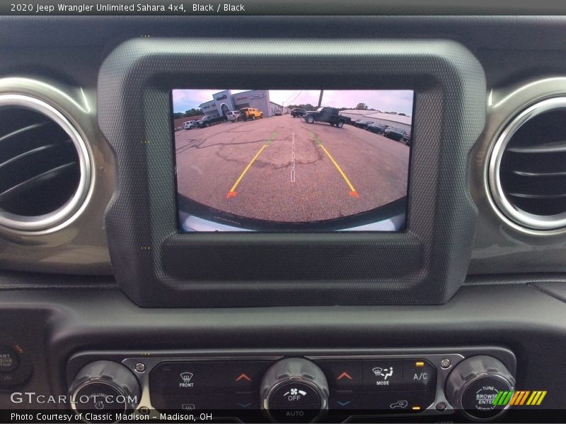 Black / Black 2020 Jeep Wrangler Unlimited Sahara 4x4