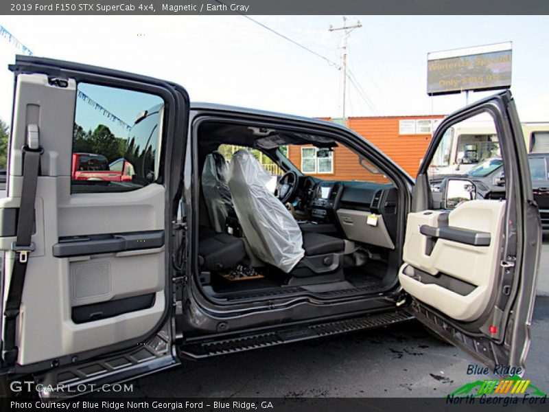 Magnetic / Earth Gray 2019 Ford F150 STX SuperCab 4x4