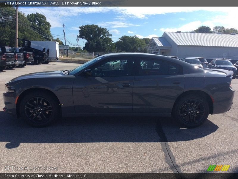Destroyer Gray / Black 2019 Dodge Charger SXT AWD