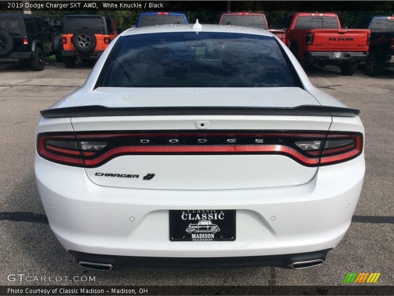 White Knuckle / Black 2019 Dodge Charger SXT AWD