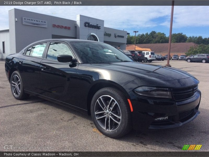 Pitch Black / Black 2019 Dodge Charger SXT AWD