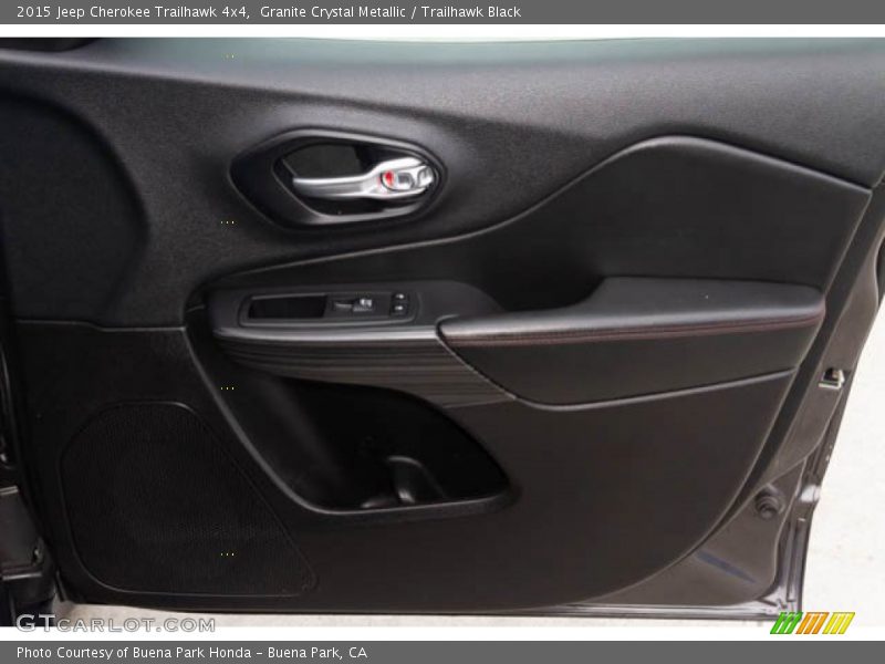 Granite Crystal Metallic / Trailhawk Black 2015 Jeep Cherokee Trailhawk 4x4