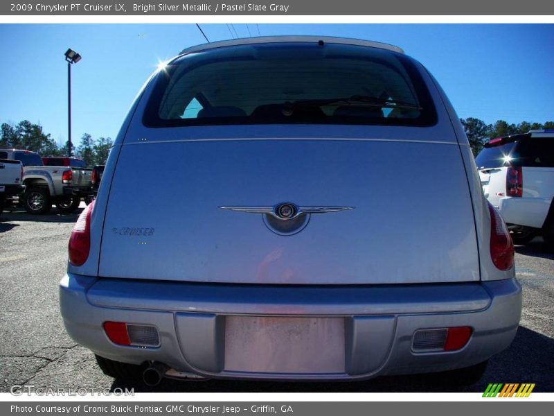 Bright Silver Metallic / Pastel Slate Gray 2009 Chrysler PT Cruiser LX
