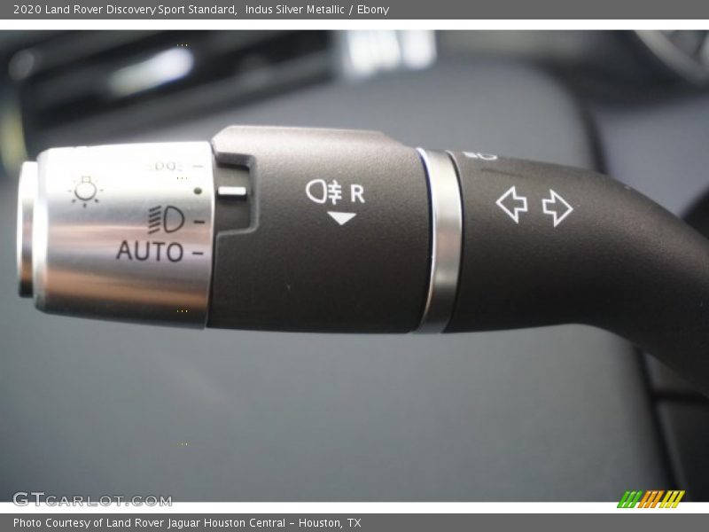 Indus Silver Metallic / Ebony 2020 Land Rover Discovery Sport Standard
