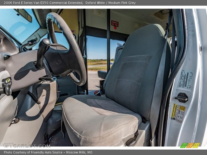 Oxford White / Medium Flint Grey 2006 Ford E Series Van E350 Commercial Extended