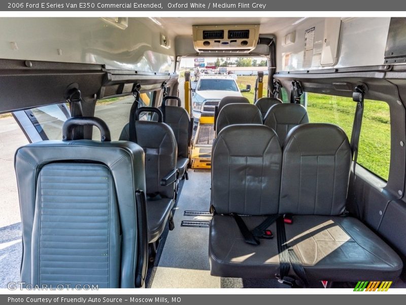 Oxford White / Medium Flint Grey 2006 Ford E Series Van E350 Commercial Extended