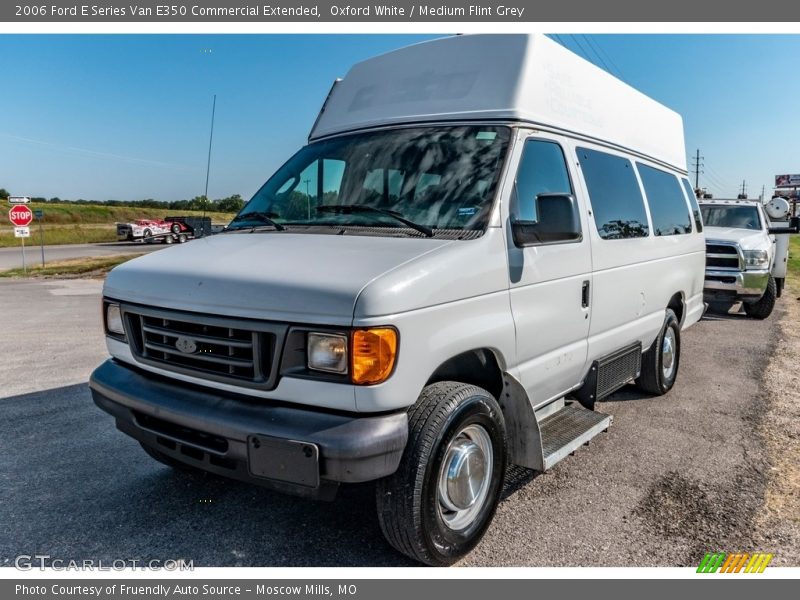 Oxford White / Medium Flint Grey 2006 Ford E Series Van E350 Commercial Extended