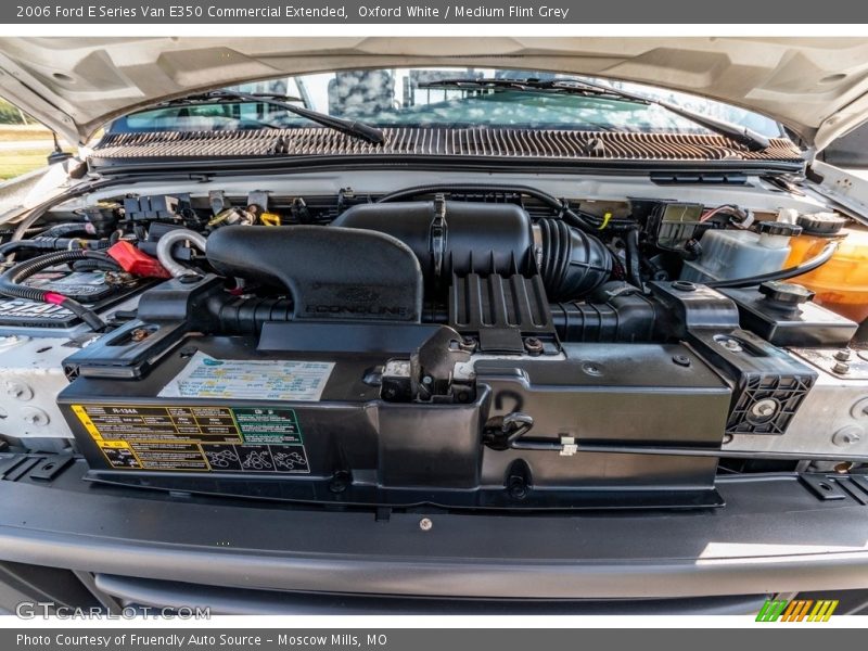 Oxford White / Medium Flint Grey 2006 Ford E Series Van E350 Commercial Extended