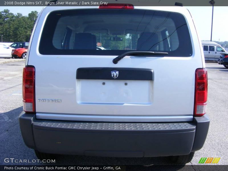 Bright Silver Metallic / Dark Slate Gray 2008 Dodge Nitro SXT