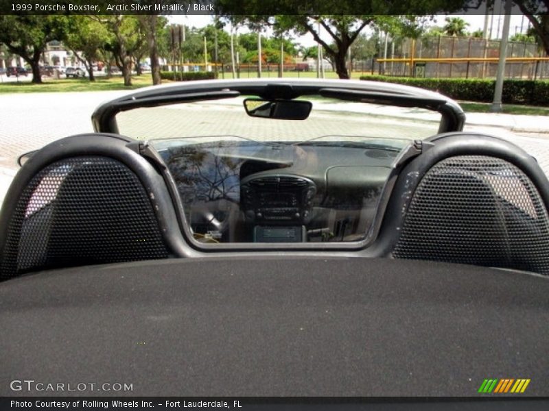 Arctic Silver Metallic / Black 1999 Porsche Boxster