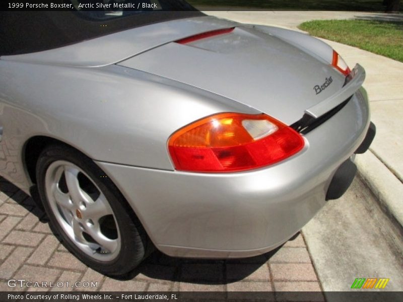 Arctic Silver Metallic / Black 1999 Porsche Boxster