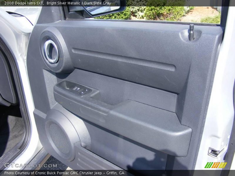 Bright Silver Metallic / Dark Slate Gray 2008 Dodge Nitro SXT