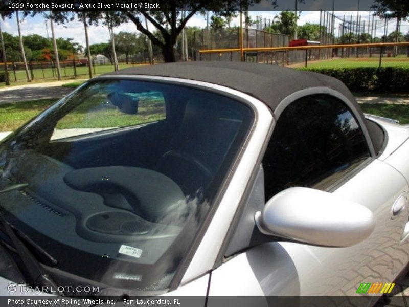 Arctic Silver Metallic / Black 1999 Porsche Boxster