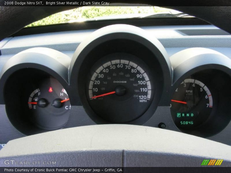 Bright Silver Metallic / Dark Slate Gray 2008 Dodge Nitro SXT