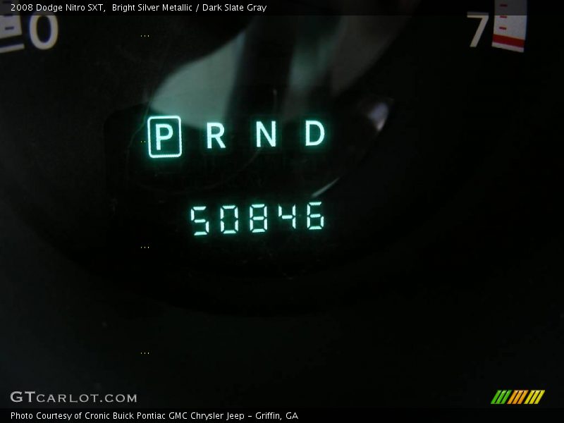 Bright Silver Metallic / Dark Slate Gray 2008 Dodge Nitro SXT