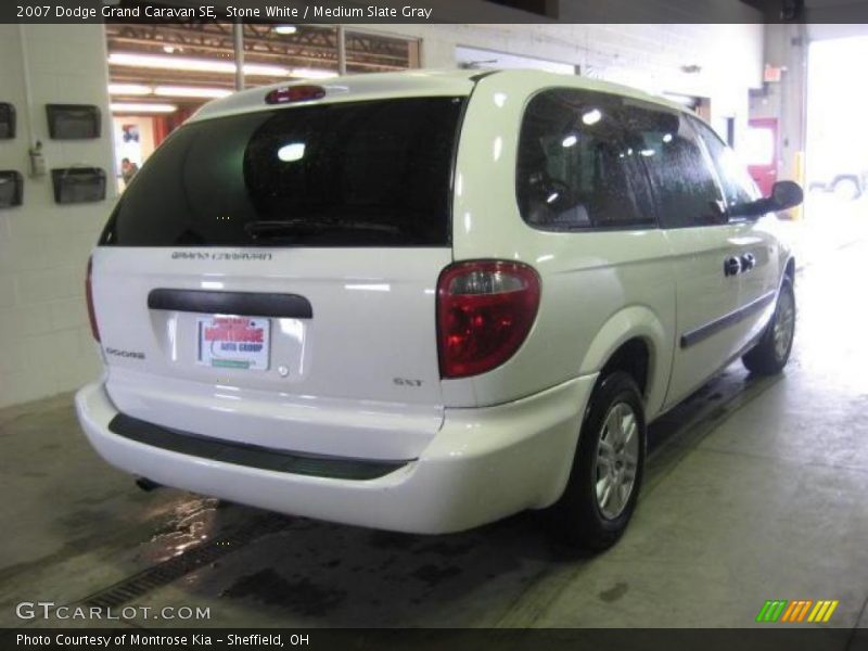 Stone White / Medium Slate Gray 2007 Dodge Grand Caravan SE