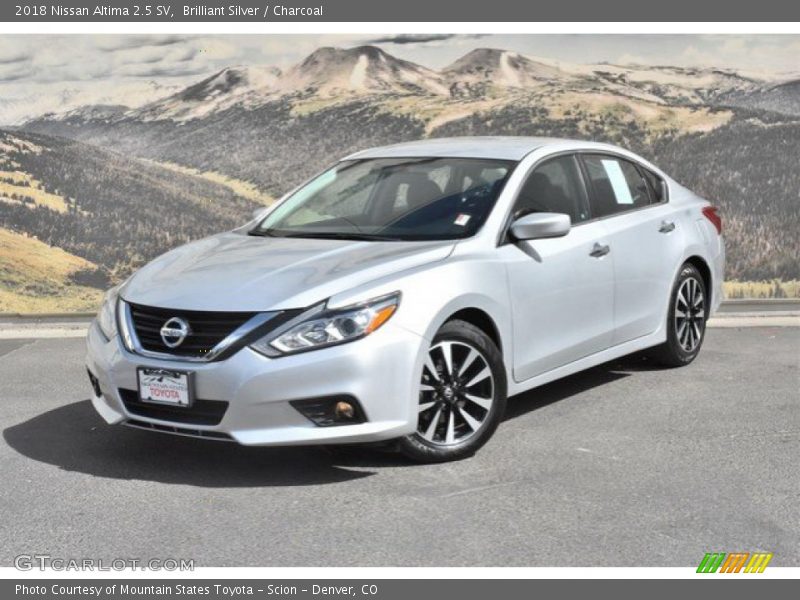 Brilliant Silver / Charcoal 2018 Nissan Altima 2.5 SV
