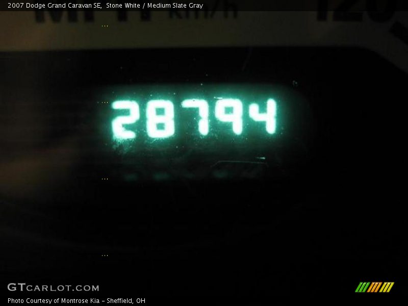 Stone White / Medium Slate Gray 2007 Dodge Grand Caravan SE