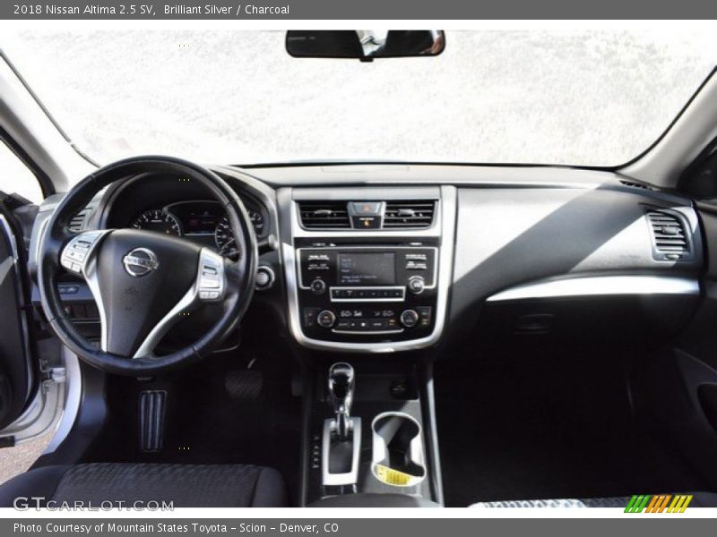 Brilliant Silver / Charcoal 2018 Nissan Altima 2.5 SV
