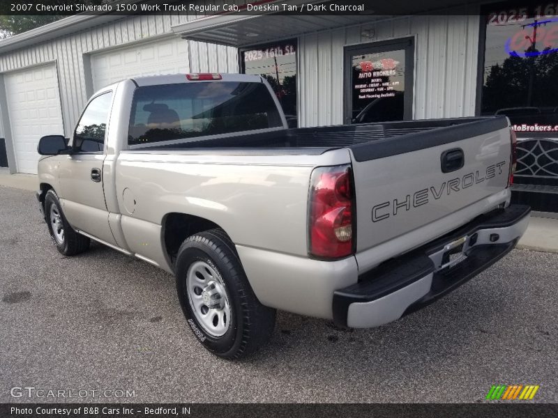 Doeskin Tan / Dark Charcoal 2007 Chevrolet Silverado 1500 Work Truck Regular Cab