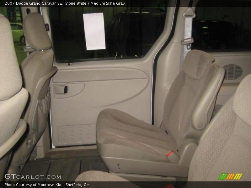 Stone White / Medium Slate Gray 2007 Dodge Grand Caravan SE