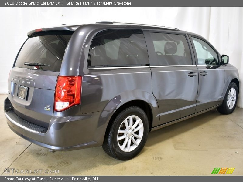 Granite Pearl / Black/Light Graystone 2018 Dodge Grand Caravan SXT