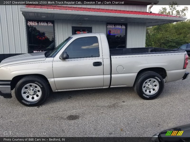 Doeskin Tan / Dark Charcoal 2007 Chevrolet Silverado 1500 Work Truck Regular Cab