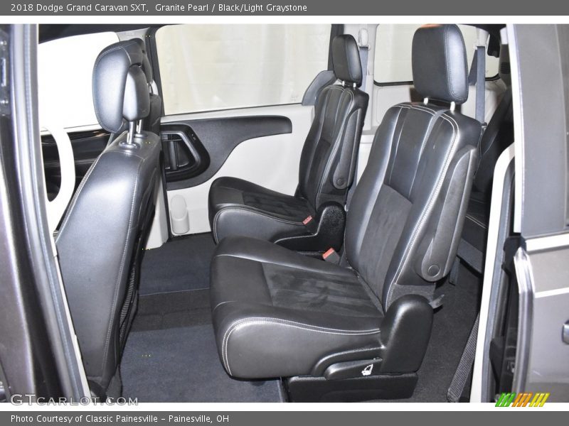 Granite Pearl / Black/Light Graystone 2018 Dodge Grand Caravan SXT