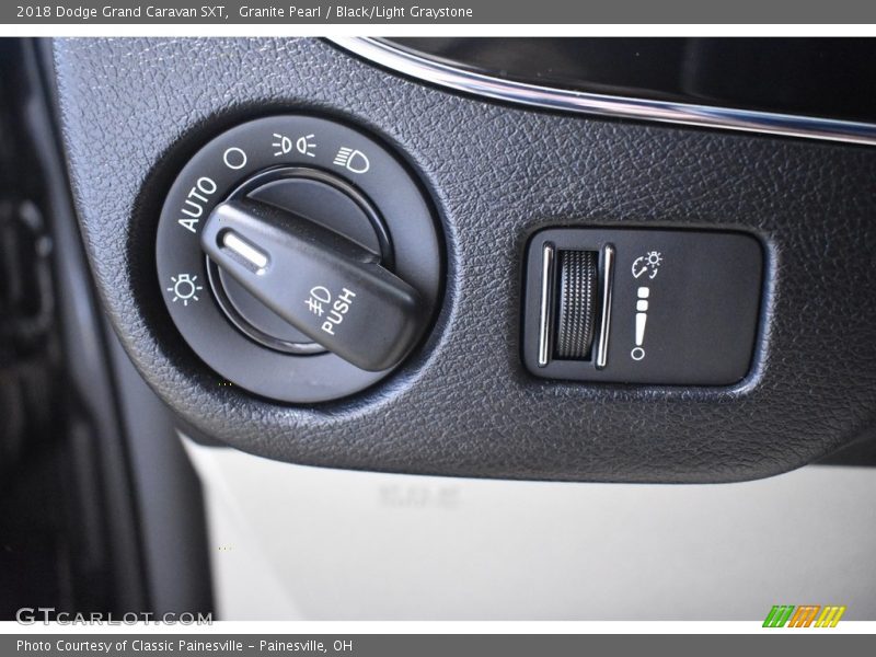 Granite Pearl / Black/Light Graystone 2018 Dodge Grand Caravan SXT